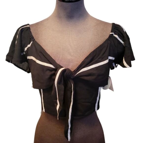 NWT VOLCOM BLACK AND WHITE COCO TIE CHEST TOP SZ. S - Picture 2 of 5